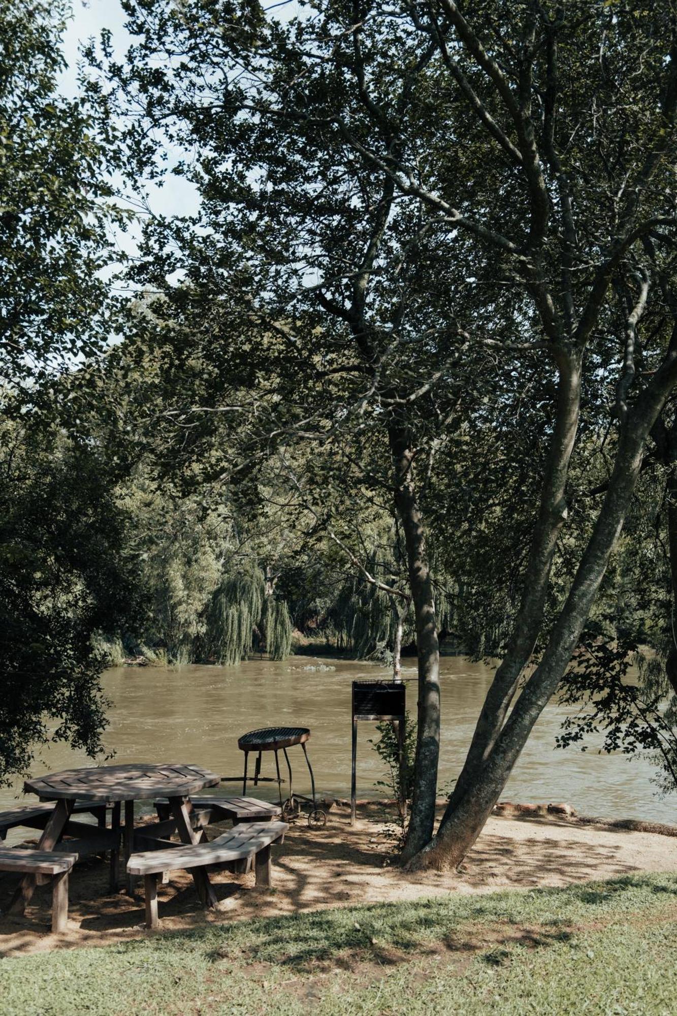 Breathe River Retreat Парис Екстер'єр фото